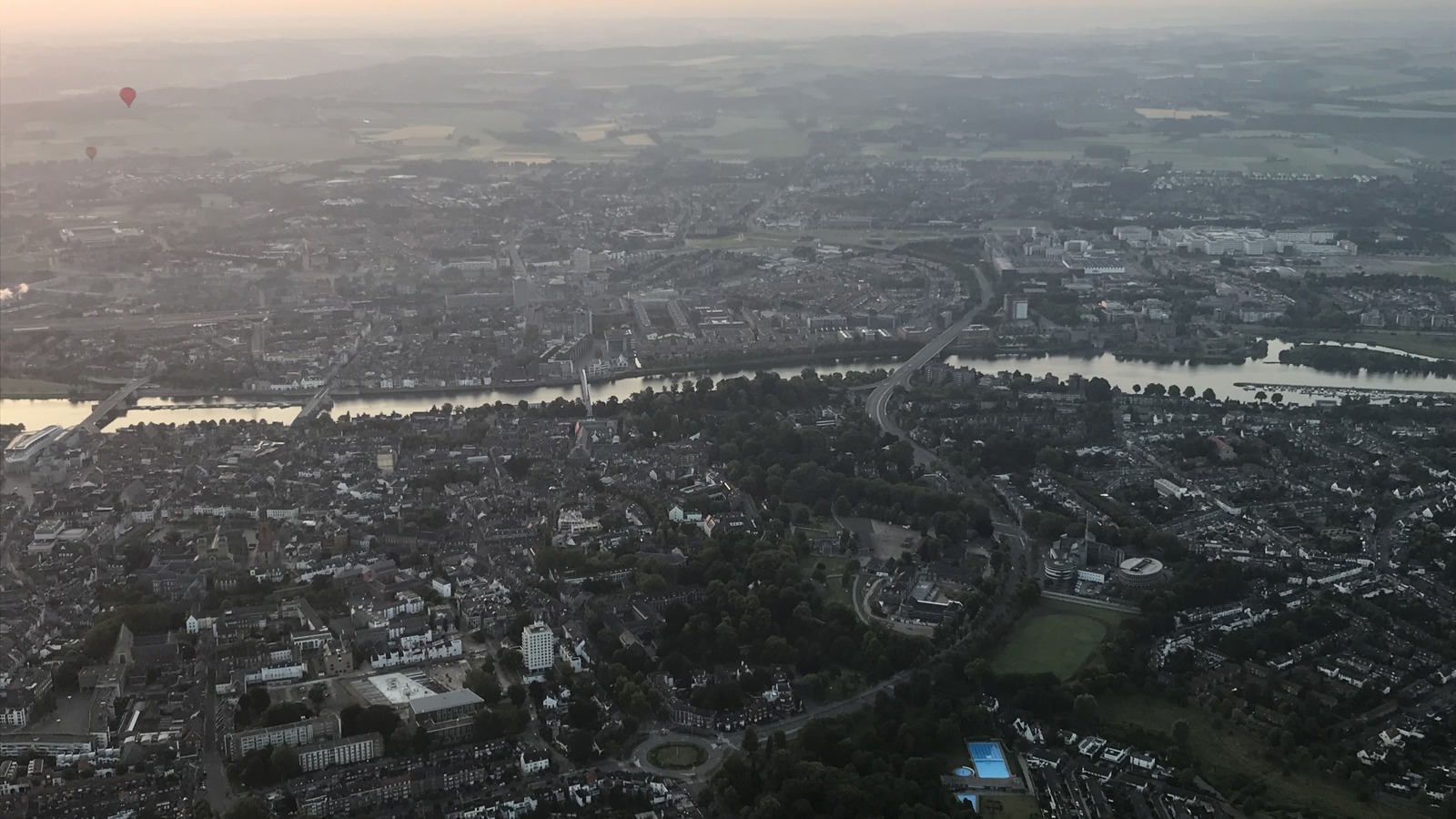 Ballonvlucht boven Maastricht
